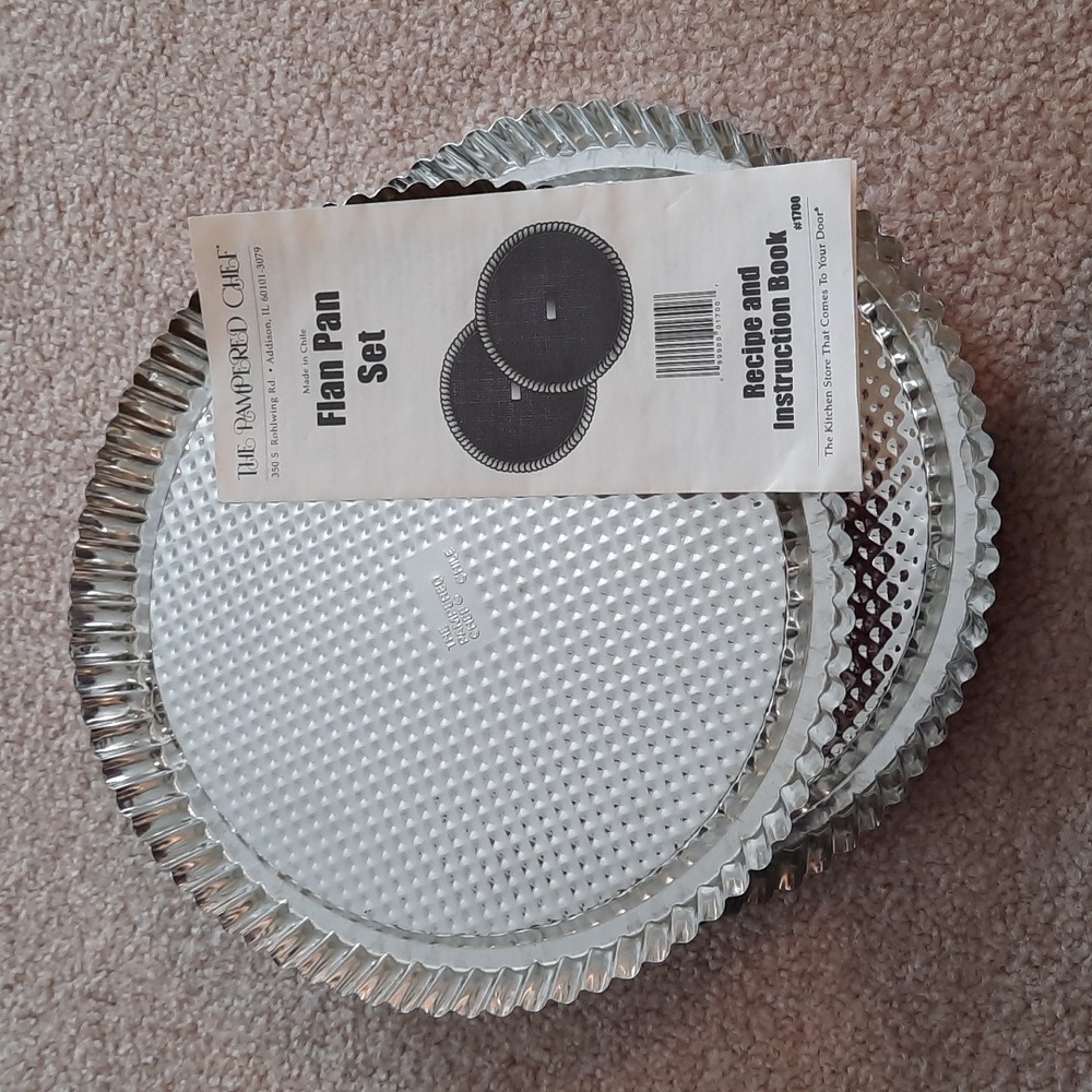 Pampered Chef Flan Pan Set